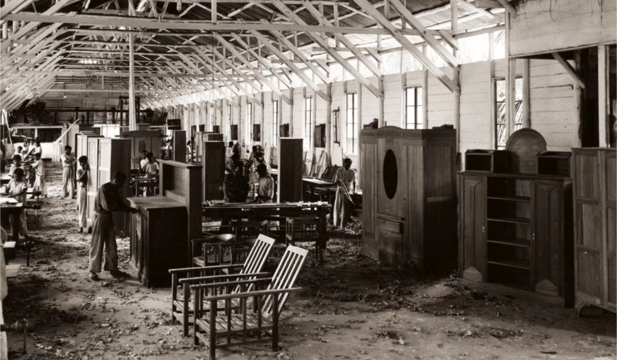 Ambachtsschool in Batak, Sumatra